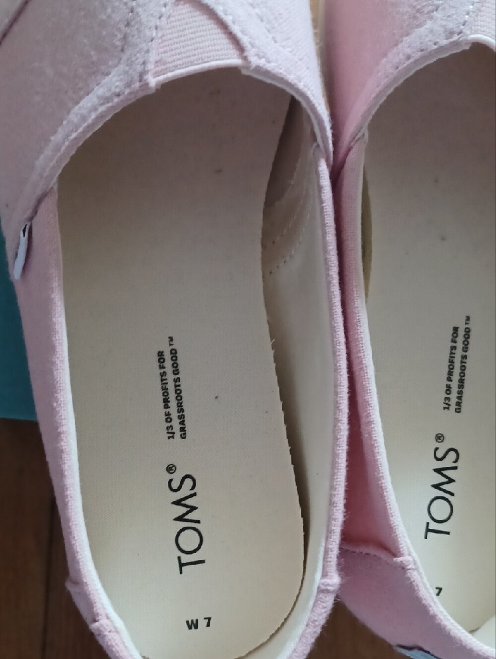 Toms Pink Canvas Slip-On Flats - Picture 10 of 16